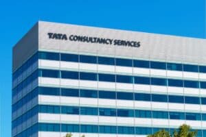 TCS Q2 2025 Results: Net Profit Rs 12,075 Cr, Revenue Up 2% | टीसीएस तिमाही रिपोर्ट