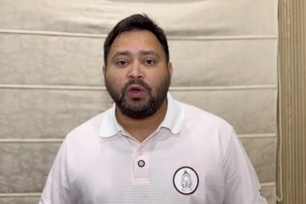 बिहार चुनाव 2025: तेजस्वी यादव का बड़ा एलान, हर घर में सरकारी नौकरी का वादा, सरकार बनते ही 20 दिन में कानून बनाएंगे