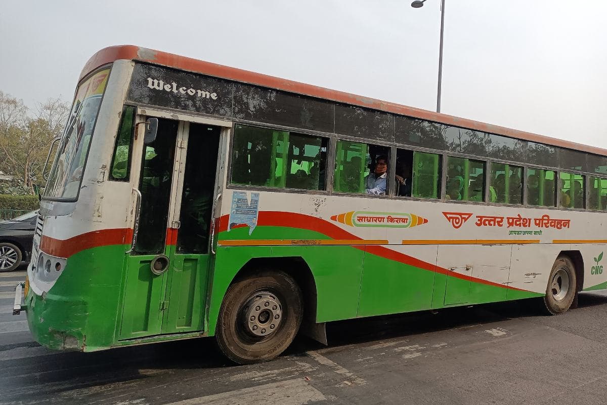 दिवाली अतिरिक्त बसें लखनऊ 2025 – UP परिवहन विभाग ने 13 रूटों के लिए 316 अतिरिक्त बसें चलाईं