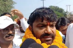 Bihar Assembly Election 2025: रोहतास में प्रमुख नेताओं ने किया नामांकन, चुनावी सरगर्मी तेज