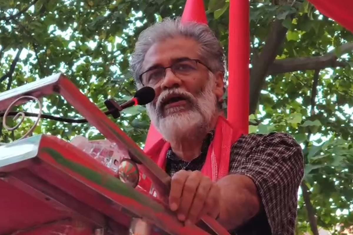 Bihar Elections: भारत महागठबंधन कार्यकर्ता सम्मेलन, दीपांकर भट्टाचार्य ने महिला रोजगार योजना की वास्तविकता उजागर की