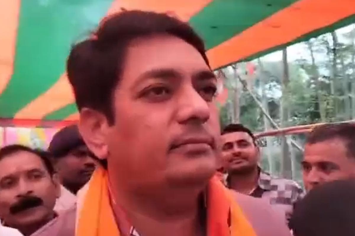 अविनाश गहलोत का तेजस्वी यादव पर हमला, बिहार में नौकरी और विकास पर जोर
