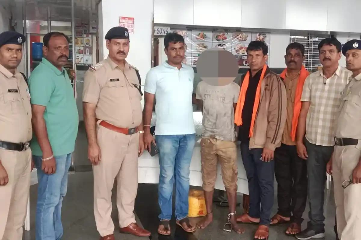 रेलवे सुरक्षा बल ने निर्भया आरोपित को गोंदिया स्टेशन से धर दबोचा