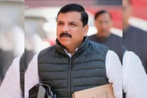 Sanjay Singh on Bihar Duplicate Voters: संजय सिंह बोले – बिहार की मतदाता सूची में अब भी 5 लाख डुप्लीकेट वोटर, चुनाव आयोग पर गंभीर आरोप