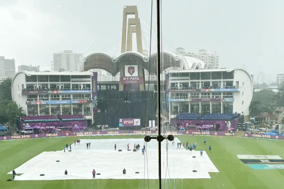 India vs South Africa Final: भारत बनाम दक्षिण अफ्रीका महिला फाइनल 2025, मुंबई में मूसलाधार बारिश से संकट, क्या रद्द होगा वर्ल्ड कप का महामुकाबला?