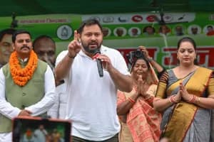 Bihar Election 2025: तेजस्वी यादव ने PM मोदी के ‘कट्टा’ बयान पर किया पलटवार, कहा– किसी प्रधानमंत्री से ऐसे शब्द की उम्मीद नहीं थी