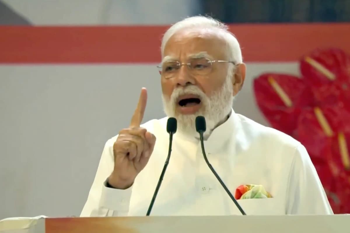 PM Modi Bihar Speech: औरंगाबाद में प्रधानमंत्री मोदी का प्रहार, बिहार को ‘कट्टा सरकार’ नहीं, विकास की सरकार चाहिए