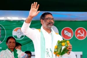 Jharkhand News: जमीन घोटाला मामले में मुख्यमंत्री हेमंत सोरेन को बड़ा झटका! ईडी कोर्ट ने खारिज की दोषमुक्ति याचिका