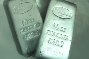 Silver Price Today: चांदी के भाव में जबरदस्त गिरावट, लगातार दूसरे दिन गिरे भाव