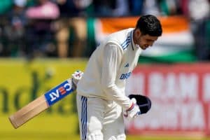 Shubman Gill Neck Spasm