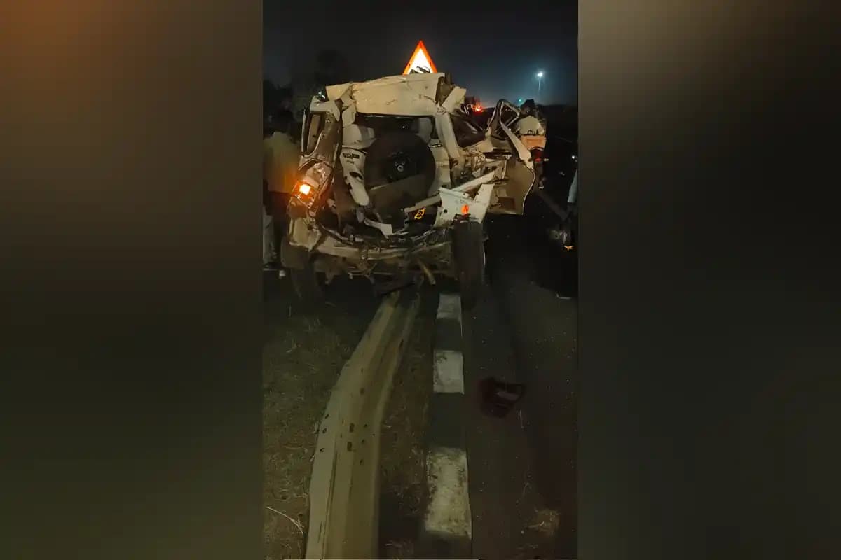 नागपुर में ट्रक की टक्कर से महिला की मौत, चार अन्य गंभीर रूप से घायल