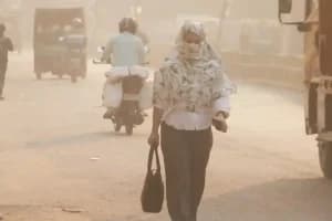 Delhi Weather and Cold Forecast: दिल्ली में आने वाले दिनों में तेज हवाओं के साथ गिरेगा तापमान