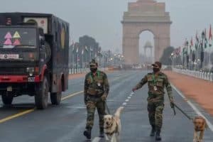 दिल्ली में हाई अलर्ट, लाल किला और चांदनी चौक इलाके पर खतरे की आशंका