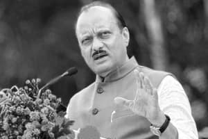 पंचतत्व में विलीन हुए अजित पवार