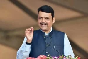 TET पेपर लीक मामले की होगी SIT जांच, मुख्यमंत्री फडणवीस ने दिए सख्त कार्रवाई के निर्देश