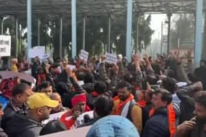 Kolkata Violence: दक्षिण कोलकाता में तृणमूल समर्थकों की खूनी झड़प, कांग्रेस का विरोध