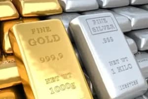 Gold Silver Price Fall: तेजी से गिर रहा सोने-चांदी का भाव, सिल्वर की कीमत 2.5 लाख से भी कम