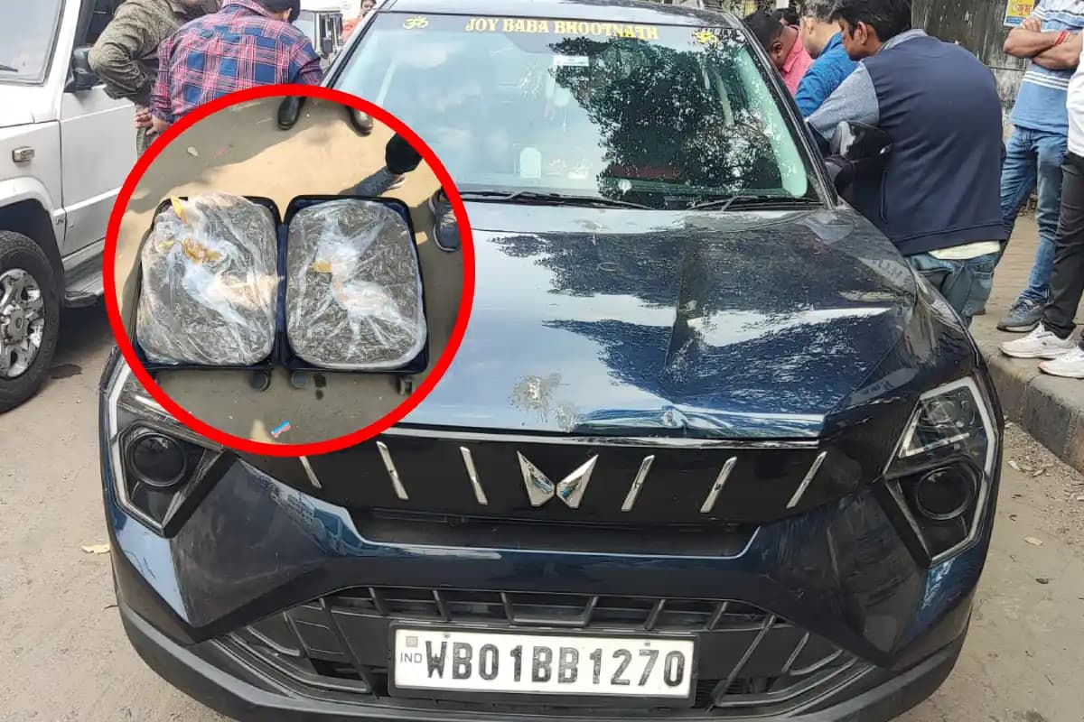 Kolkata Police News: कोलकाता के कोसीपुर में साढ़े तैंतीस किलो गांजे के साथ दो तस्कर गिरफ्तार, पूरा मामला जानिए