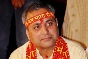 Nagpur Municipal Corporation Sanitation Issue: नागपुर नगरसेवक ने सफाई कर्मचारी बनकर जताया विरोध