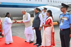 President Droupadi Murmu Nagpur Visit: राष्ट्रपति का डॉ. बाबासाहेब अंबेडकर एयरपोर्ट पर भव्य स्वागत