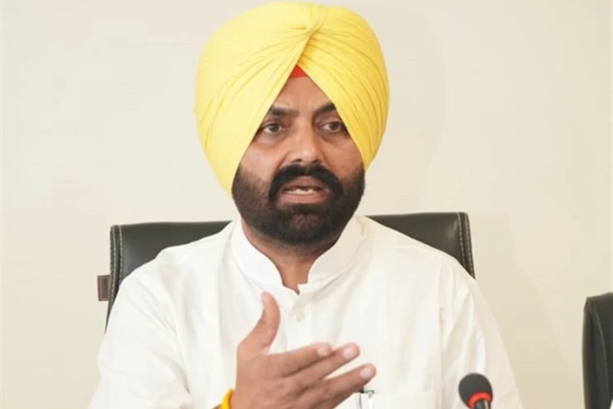 पंजाब में सियासी हलचल: आत्महत्या केस में घिरे मंत्री भुल्लर ने छोड़ी कुर्सी, CM ने मंजूर किया इस्तीफा