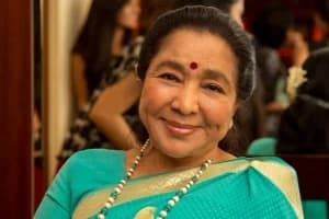 सुरों की मल्लिका आशा भोसले का 92 साल की उम्र में निधन, देशभर में शोक की लहर