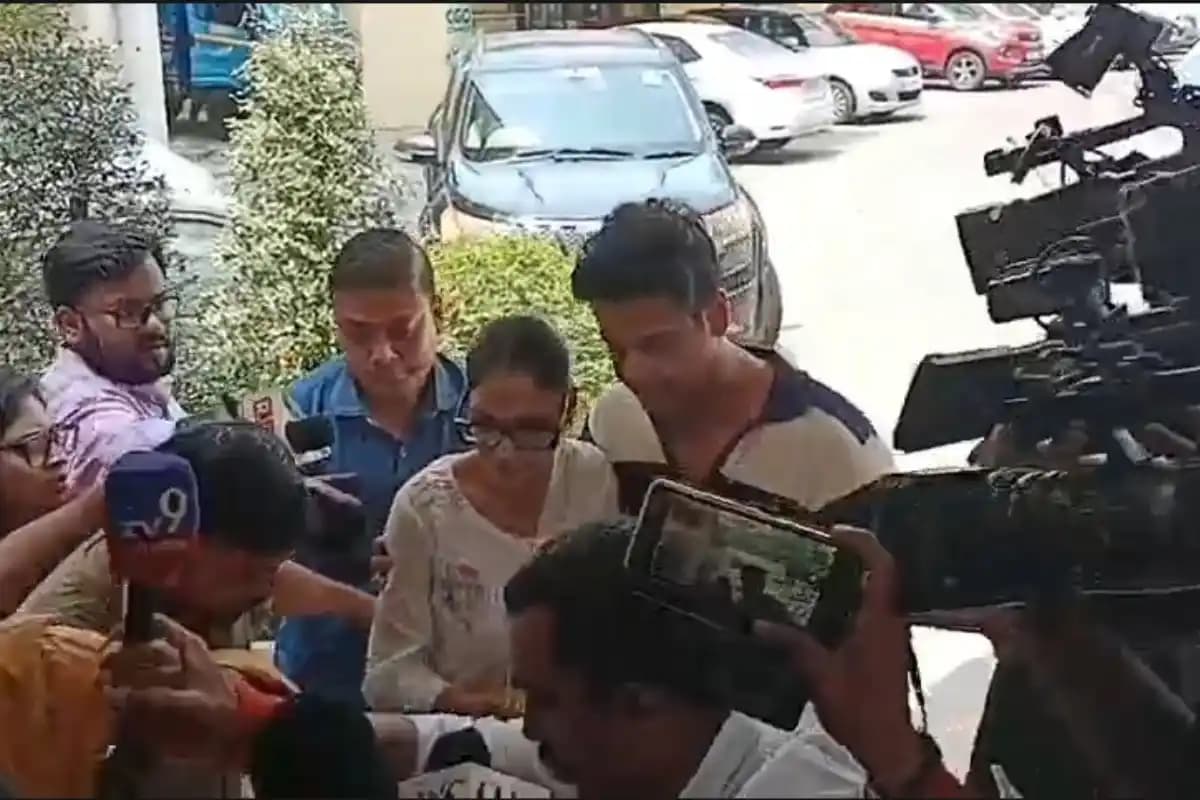 Kolkata News: नुसरत जहां सीजीओ कॉम्प्लेक्स में पहुंचीं, जांच को लेकर बढ़ी चर्चा