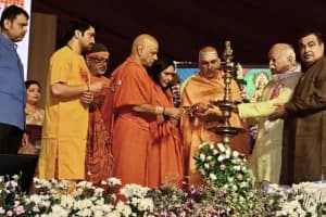 Abasaheb Thatte Multispeciality Hospital Bhoomi Pujan Nagpur: नागपुर में नए अस्पताल और शक्ति स्थल की शुरुआत, सेवा और विकास पर जोर