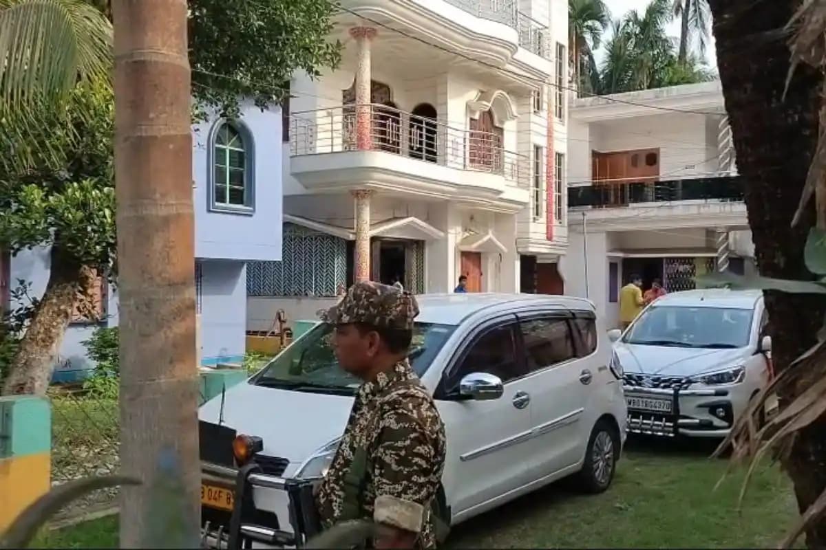 West Bengal News: सुबह-सुबह हाबड़ा में राशन घोटाला मामले में दो जगह ईडी की छापेमारी