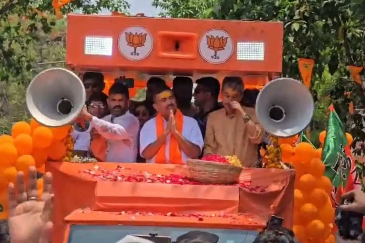 Kolkata News: भूतपूर्व मंदिर से शुरू हुआ रोड शो, भाजपा के लिए प्रचार में उतरे शुभेंदु अधिकारी