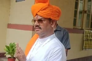 Rakesh Singh BJP candidate Kolkata Port votes: कोलकाता बंदरगाह सीट पर भाजपा प्रत्याशी ने डाला वोट