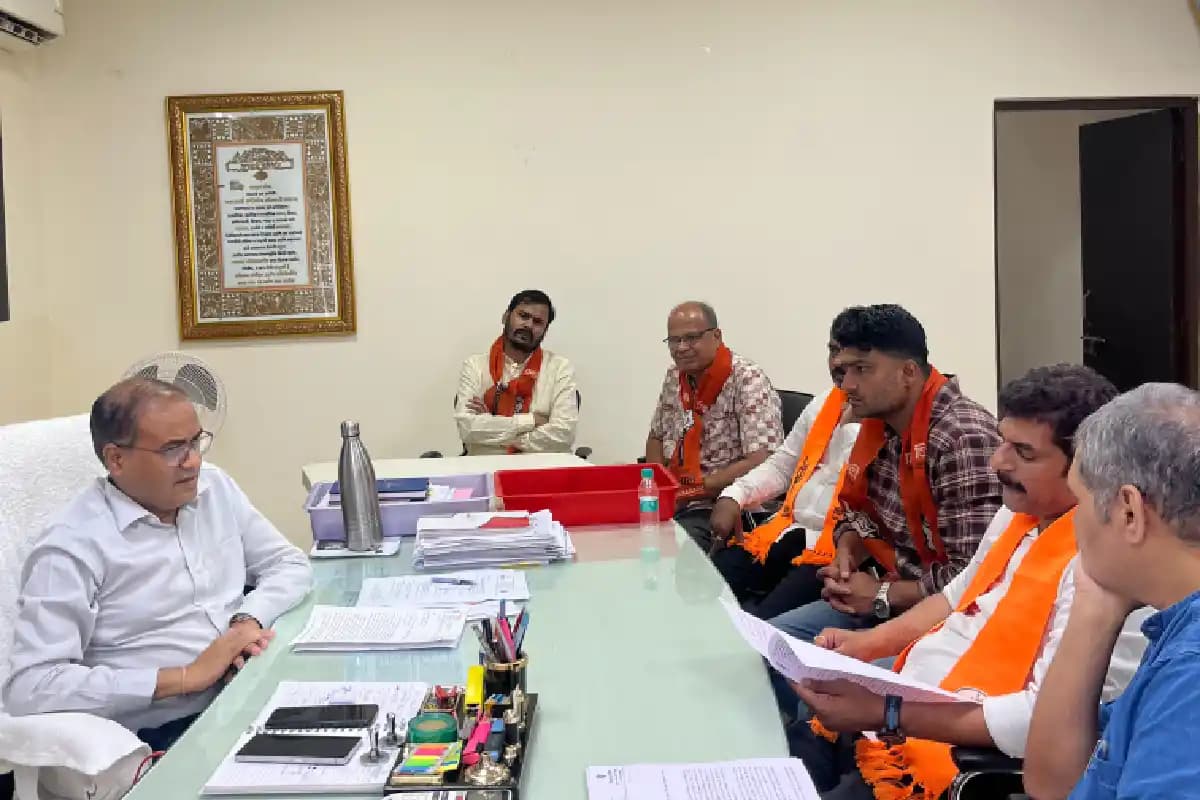 नागपुर में बिजली कटौती पर शिवसेना की चेतावनी, सात दिन में सुधार नहीं तो होगा बड़ा आंदोलन