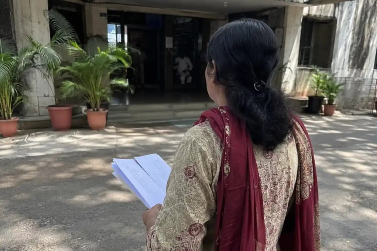 Nagpur News: सेवानिवृत्त महिला कर्मचारी ने बकाया राशि नहीं मिलने पर आत्मदाह की चेतावनी दी
