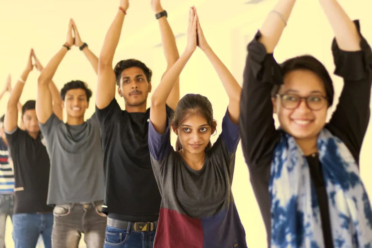 नागपुर में “मिर्गी में योग चिकित्सा” विषय पर पारंपरिक योग सत्र सम्पन्न, विशेषज्ञों ने बताए योग के लाभ