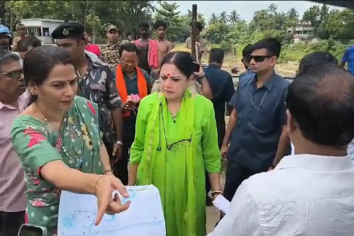South 24 Parganas News: पुजाली में बारिश से पहले निकासी व्यवस्था का जायजा, लॉकगेट और नालों की स्थिति की समीक्षा