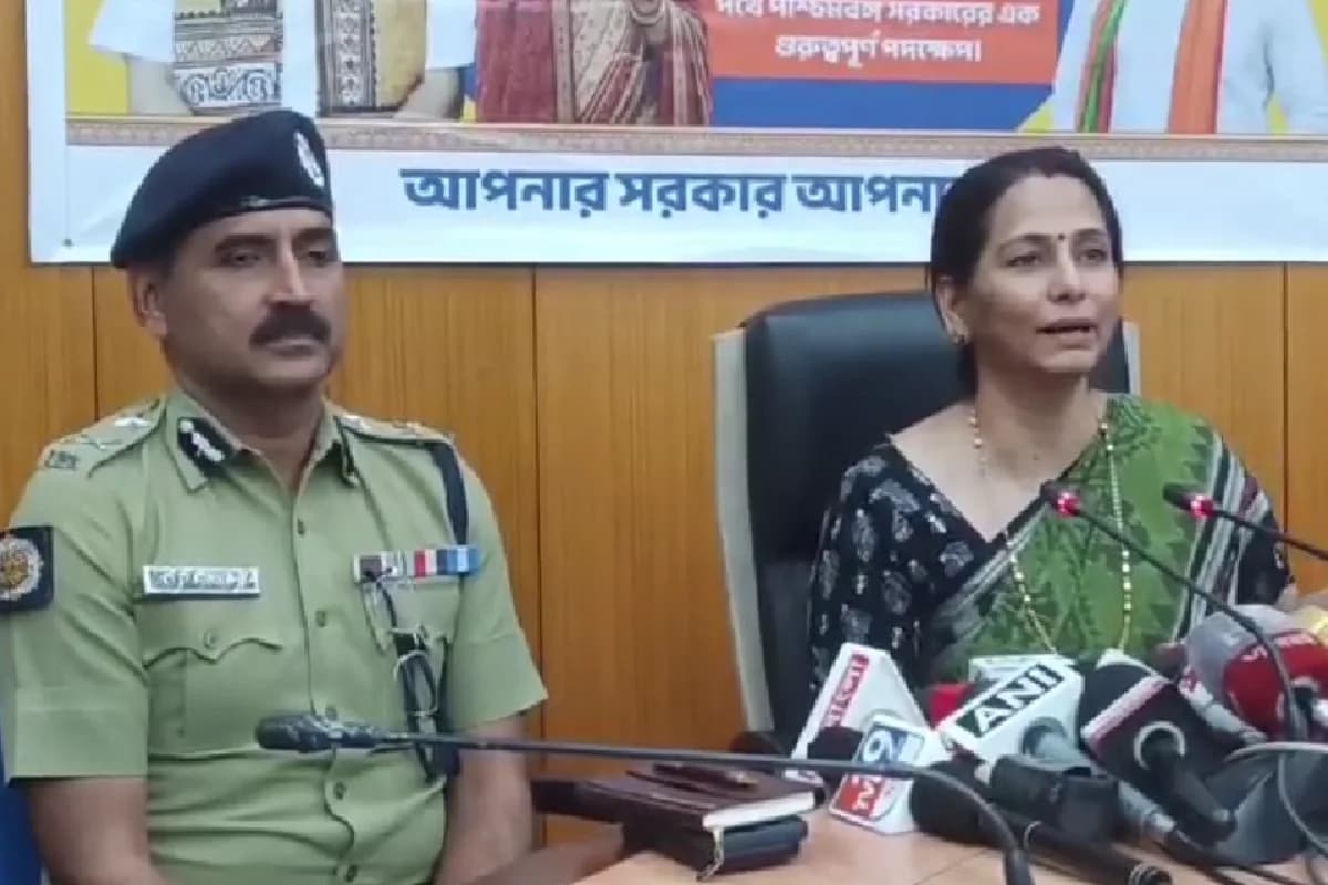 Kolkata News: कॉलेज स्ट्रीट में हॉकर्स हटाने की खबर भ्रामक, दुकानों को उखाड़ने की कोई योजना नहीं- स्मिता पांडे
