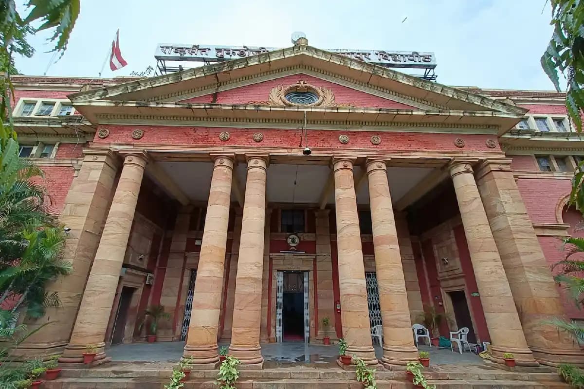 नागपुर विश्वविद्यालय का नया गणित पाठ्यक्रम युवाओं को बेहतर करियर और रोजगार के अवसर देने की दिशा में महत्वपूर्ण कदम