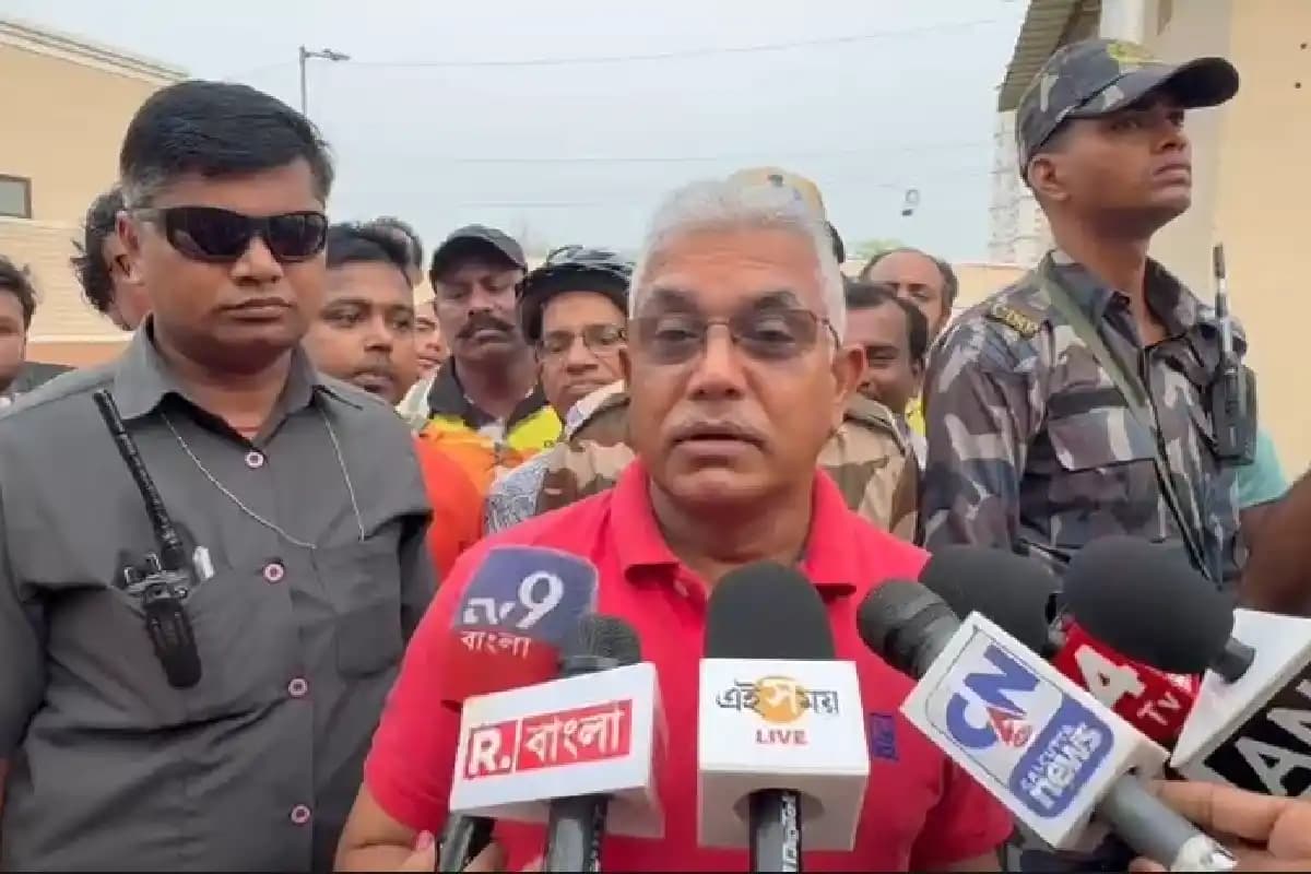 Kolkata News: पर्यावरण को स्वच्छ और सुंदर रखने के संदेश के साथ न्यूटाउन में साइकिल रैली का आयोजन
