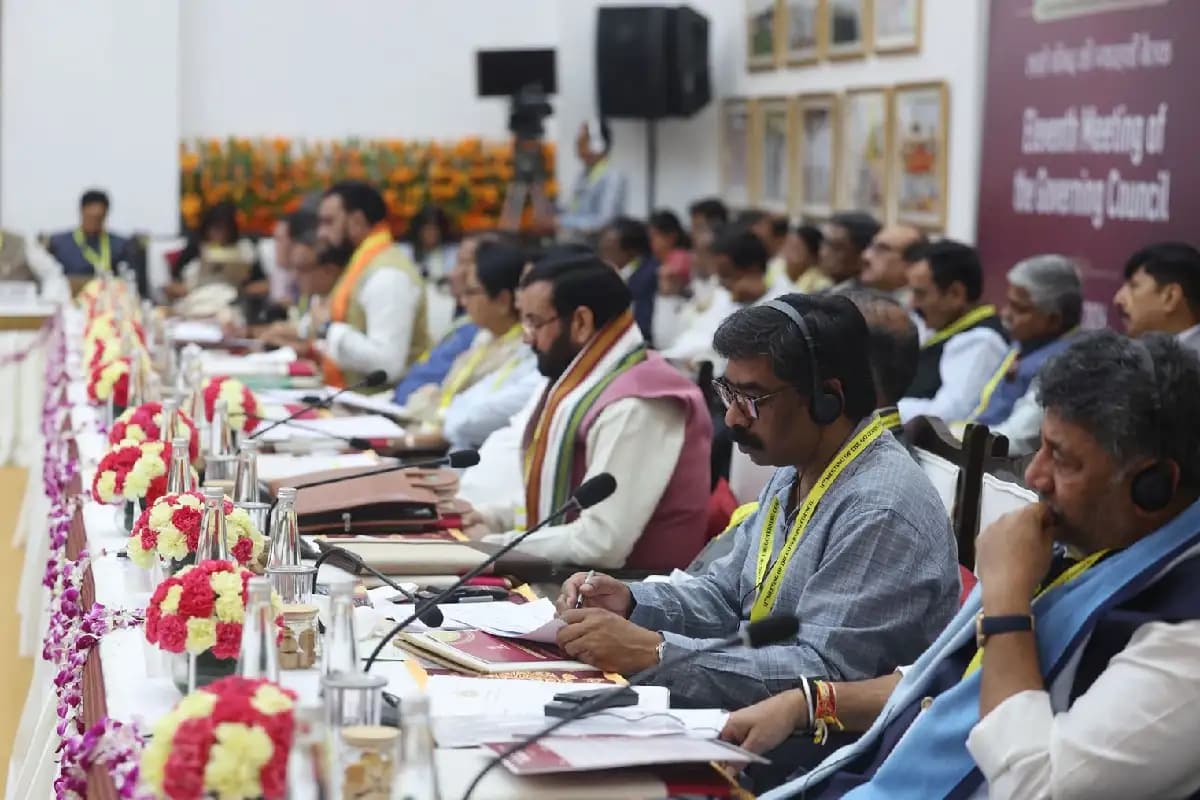 नीति आयोग की 11वीं बैठक शुरू, पीएम मोदी की अध्यक्षता में जुटे मुख्यमंत्री; झारखंड की ओर से मेट्रो परियोजना की मांग संभव