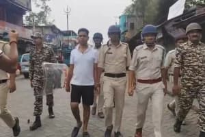 Jahangir Khan Diamond Harbour police crime scene reconstruction: डायमंड हार्बर में गिरफ्तार जाहांगीर को घटनास्थल पर ले जाकर पुलिस ने जांच की प्रक्रिया को आगे बढ़ाया