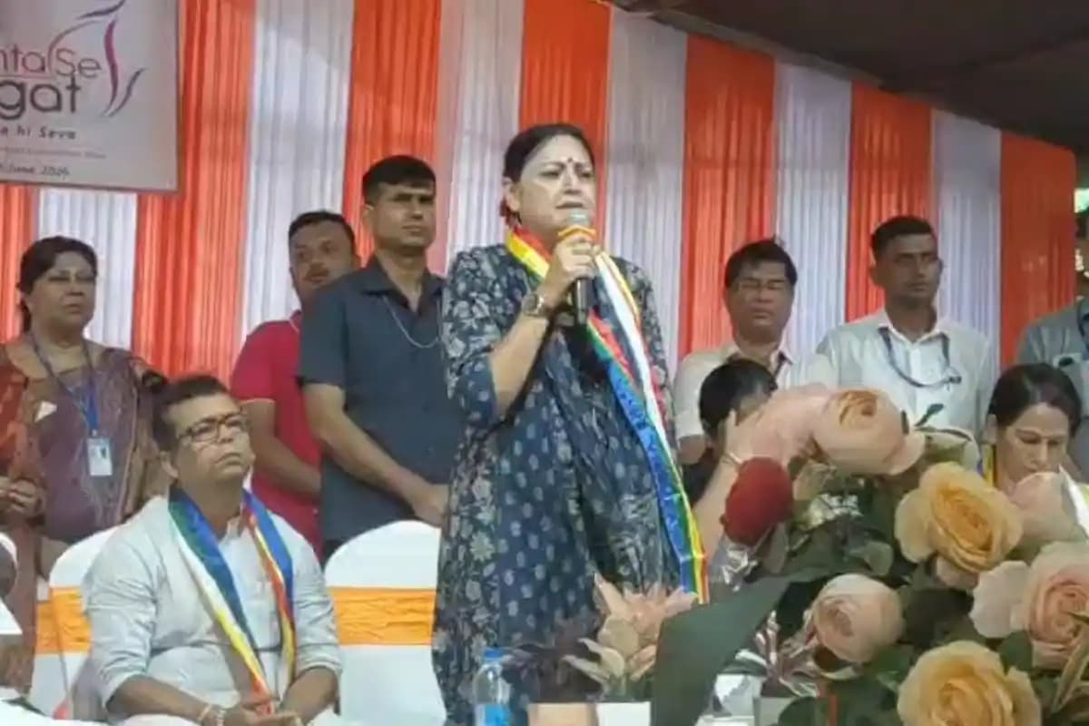 कोलकाता को साफ, सुंदर और हराभरा बनाने पर सरकार का जोर