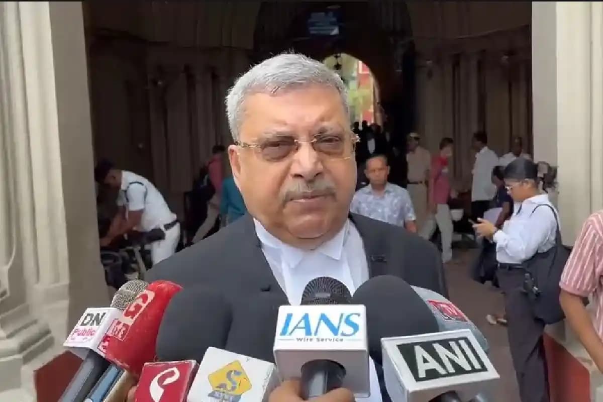 Kolkata News: विपक्ष के नेता से जुड़े मामले में हाईकोर्ट ने स्पीकर के फैसले को बरकरार रखा