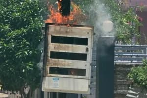Yavatmal Smart Meter Fire Incident: यवतमाल में बिजली खंभे पर लगा स्मार्ट मीटर जलकर खाक, जांच में जुटा विभाग