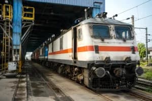 Ajni Electric Loco Shed AC cab locomotives Nagpur: नागपुर के अजनी इलेक्ट्रिक लोको शेड ने एयर-कंडीशंड कैब की सुविधा देकर रेलवे में बनाया नया उदाहरण