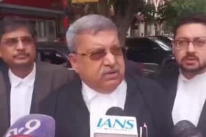Kalyan Banerjee High Court reaction West Bengal: हाईकोर्ट में कल्याण बनर्जी ने राज्य में अंडे फेंकने और हथकड़ी लगाकर घुमाने की घटनाओं पर अपनी प्रतिक्रिया दी