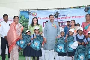 Tribal Ashram School Education Reforms Maharashtra: जनजातीय आश्रमशालाओं में शिक्षा सुधार पर सरकार ने अभिभावकों से बच्चों की पढ़ाई के लिए भरोसा रखने की अपील की