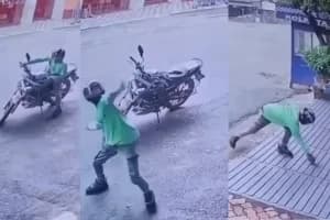 TMC सांसद अभिषेक बनर्जी के घर पर युवक ने फेंकी ईंटें