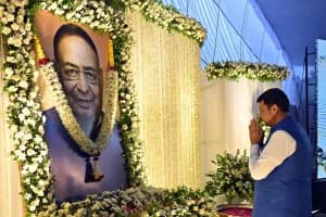 Baburao Tidke tribute meeting Nagpur: बाबूराव तिडके को श्रद्धांजलि, मुख्यमंत्री देवेंद्र फडणवीस ने उनके जनसेवा और सरल स्वभाव को याद किया