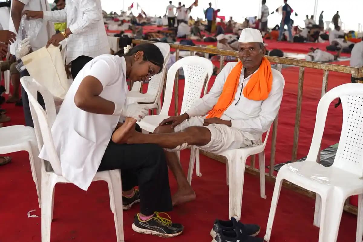 Maharashtra News: चरणसेवा अभियान पूरा, 4.96 लाख से अधिक वारकरियों को स्वास्थ्य सेवा का लाभ मिला
