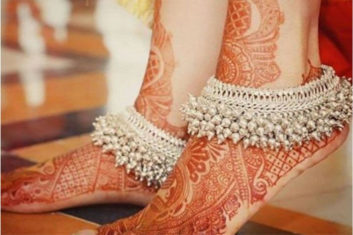 Latest Payal Design: पैरों को दें ग्लैमरस लुक, पहनें ये लेटेस्ट पायल डिजाइन